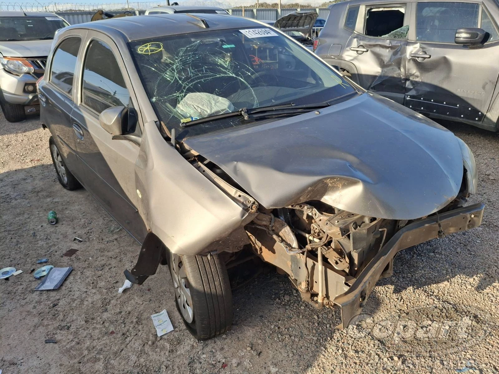 Toyota Etios 2017 1.3 16V Dual VVT-i Flex em São José Dos Pinhais - Paraná