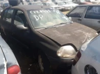 Renault Clio RT 2001 1.0 16V em Franca - São Paulo