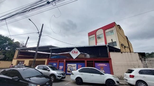 Prédio Comercial em Campo Grande, Rio de Janeiro/RJ em Rio De Janeiro - Rio de Janeiro