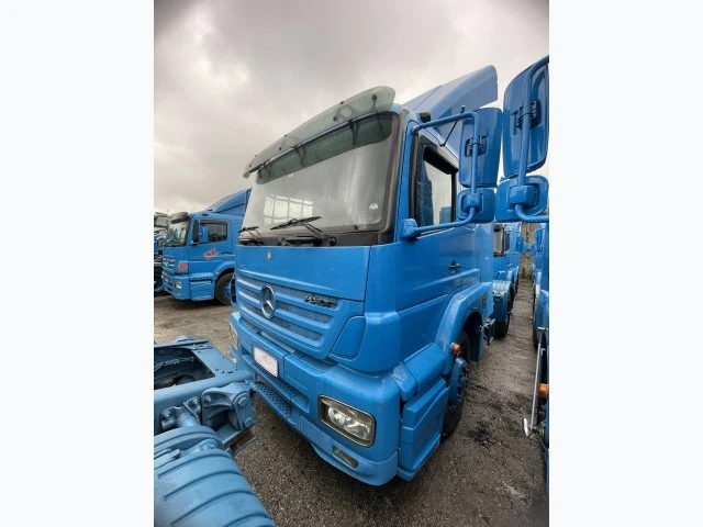 Mercedes-Benz Axor 1933 S Axor 1933 S 4x2 2012 em null