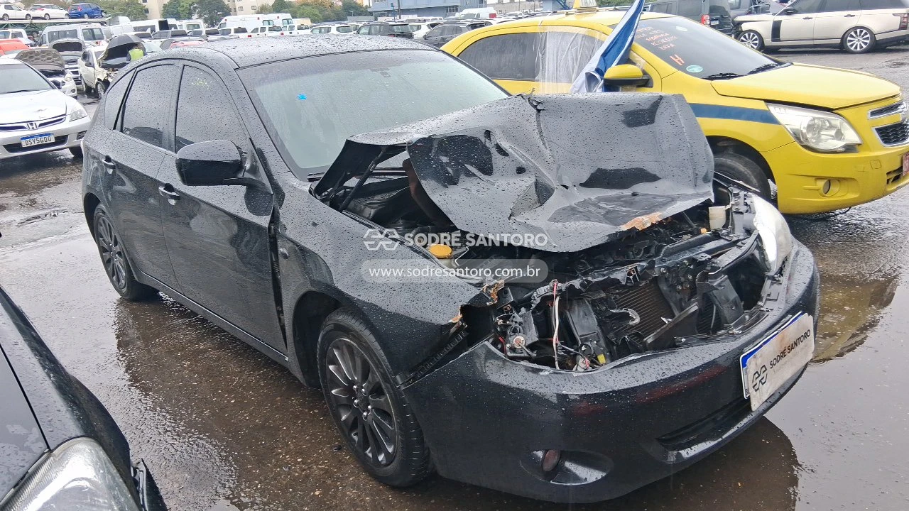 Subaru Impreza 2.0L 2008/2009 Automático com Avaria Frontal