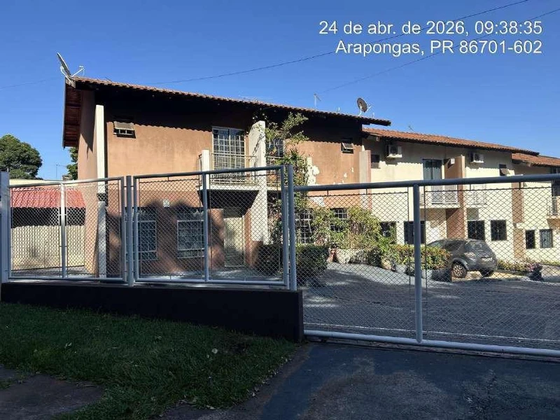Apartamento Unidade 02 no Condomínio Veneza em Arapongas/PR em Arapongas - Paraná