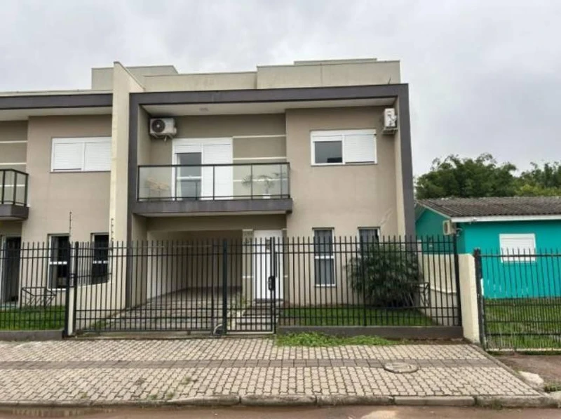 Casa com 3 Quartos e Terreno 450m² em Santa Maria/RS em Santa Maria - Rio Grande do Sul
