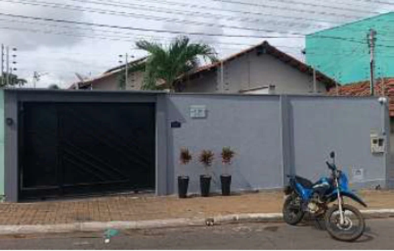 Terreno no Quadra 63, Rua 1º de Janeiro em Araguaína/TO em Palmas - Tocantins