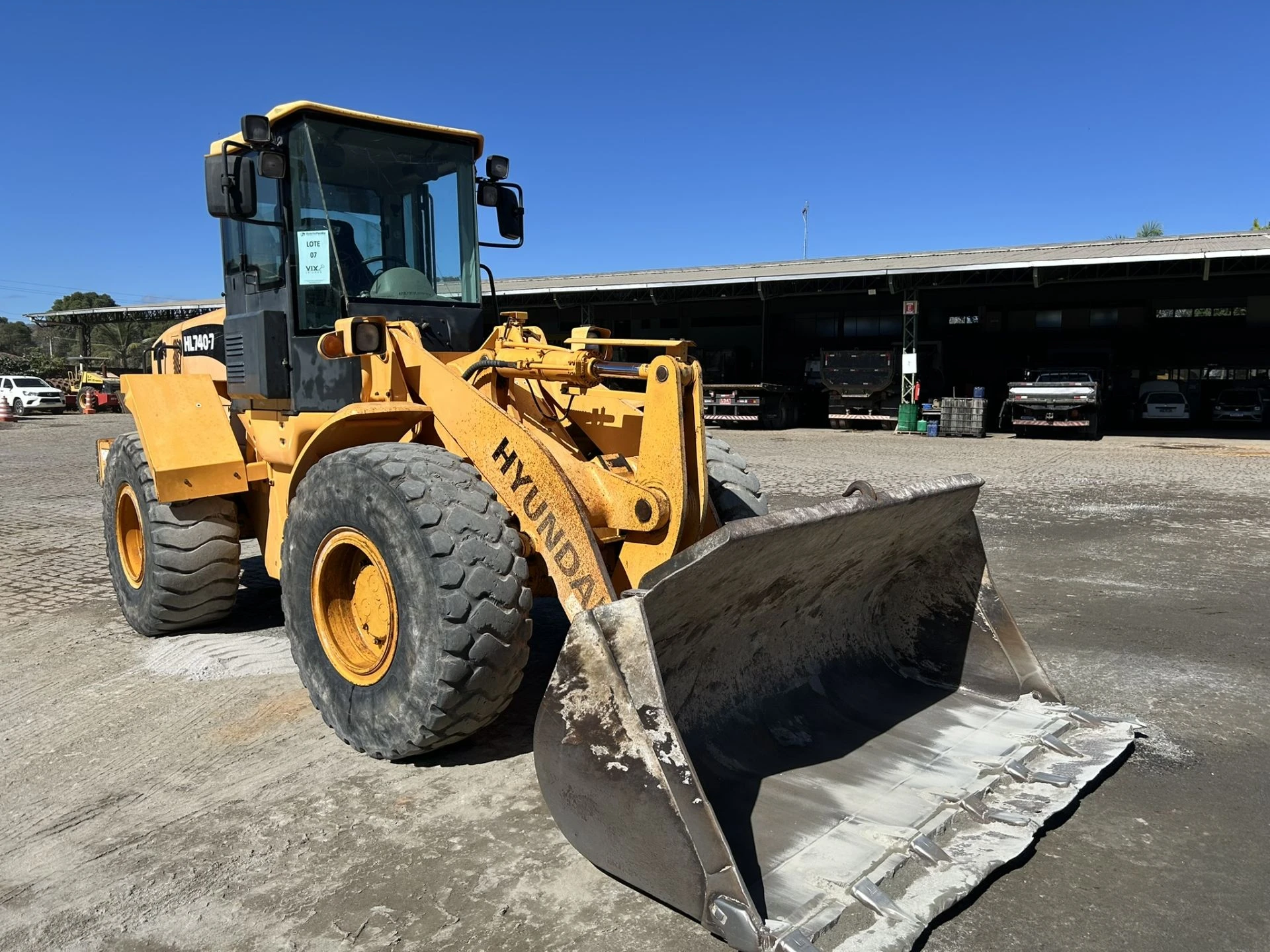 Hyundai Pá Carregadeira HL740-7 HL740-7 2008 em Itapemirim - Espírito Santo