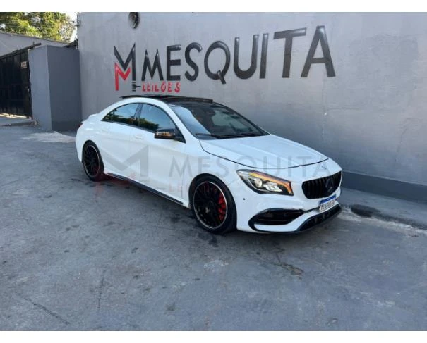 Mercedes CLA 45 AMG 2.0 Automático 2018 Branca em São Paulo