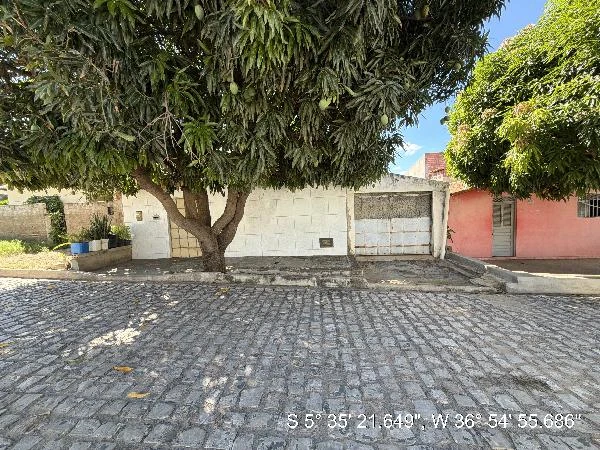 Casa com 2 Quartos em Acu/RN em Acu - Rio Grande do Norte