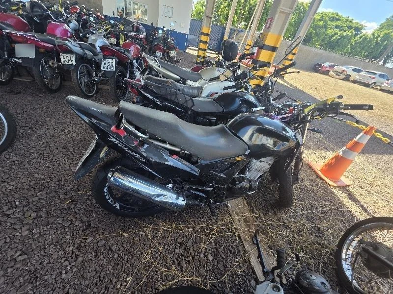 Honda CBX 250 Twister 2002 em Toledo - Paraná