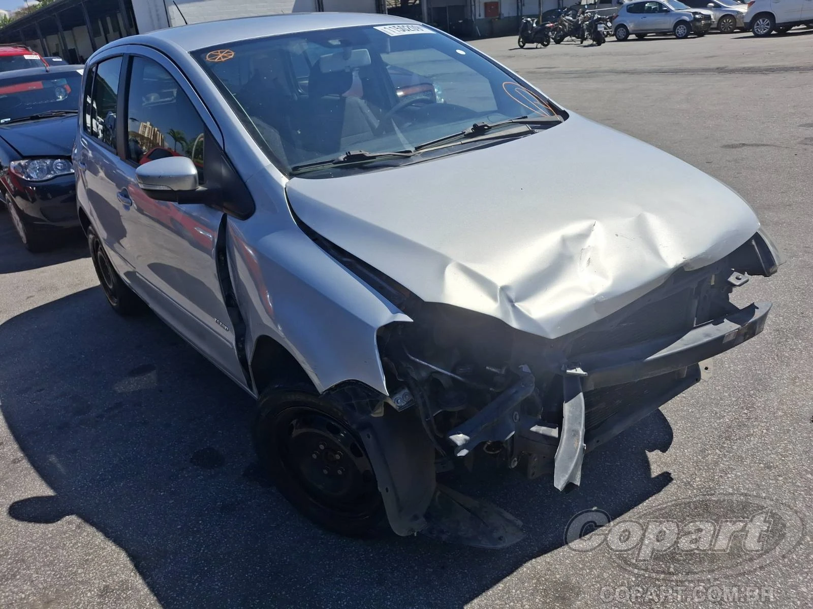 Volkswagen Fox GII 2013 1.6 Total Flex em São Paulo